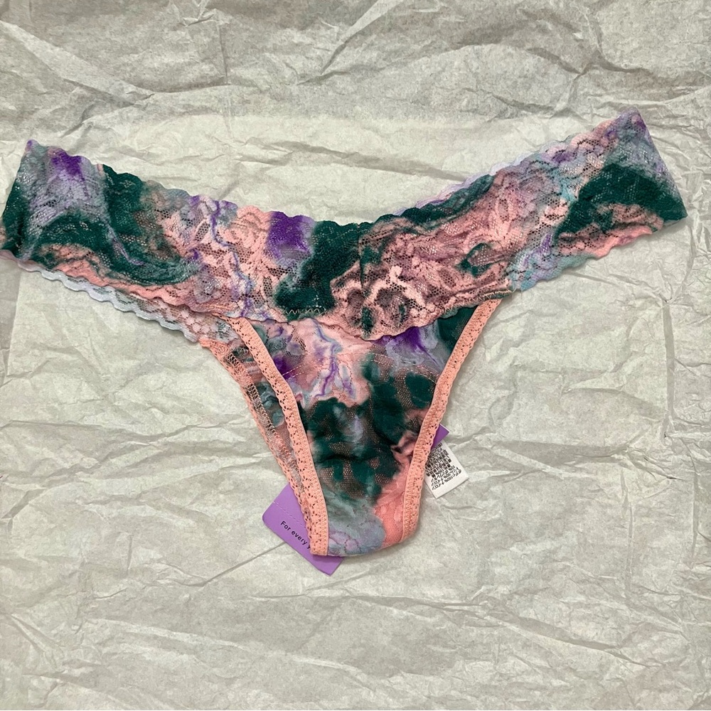 Hanky Panky Signature Lace Thong Pink Multicolor Low Rise Stretch Comfortable